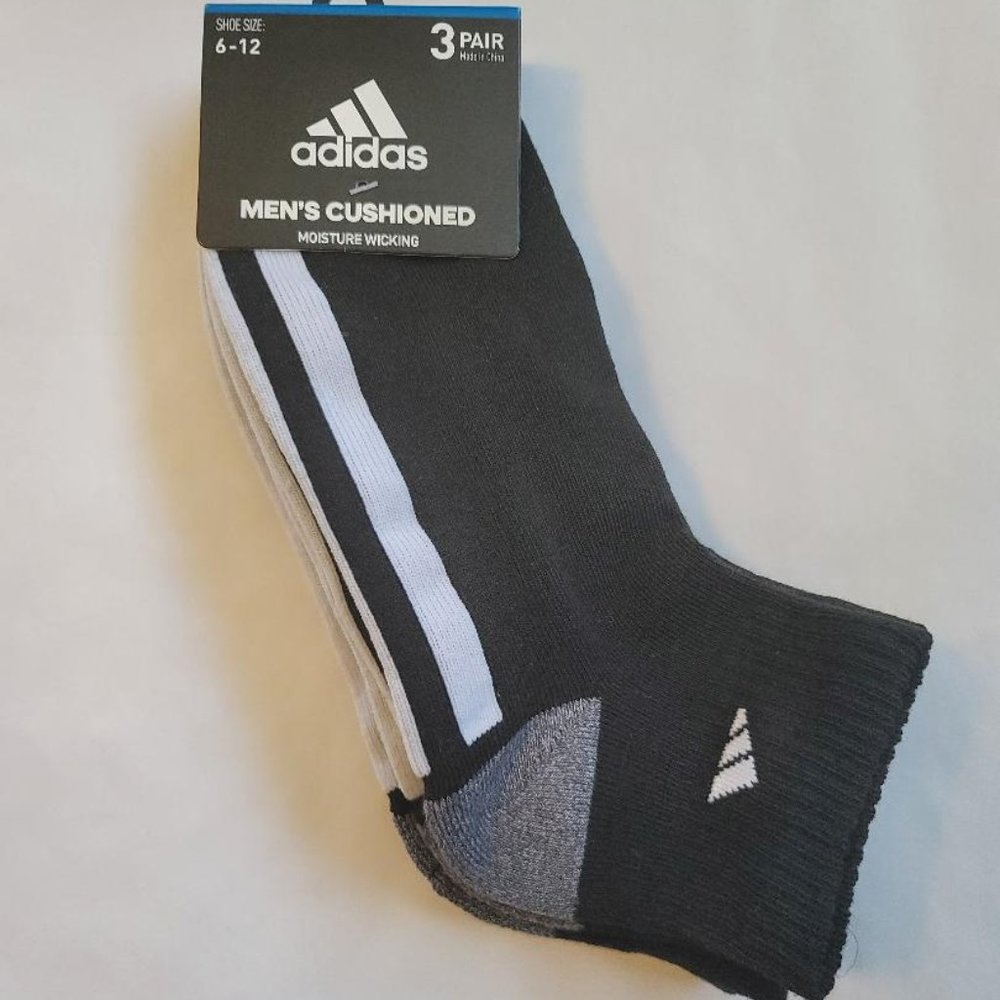 Adidas men’s quarter socks 3 pair size 6-12 black